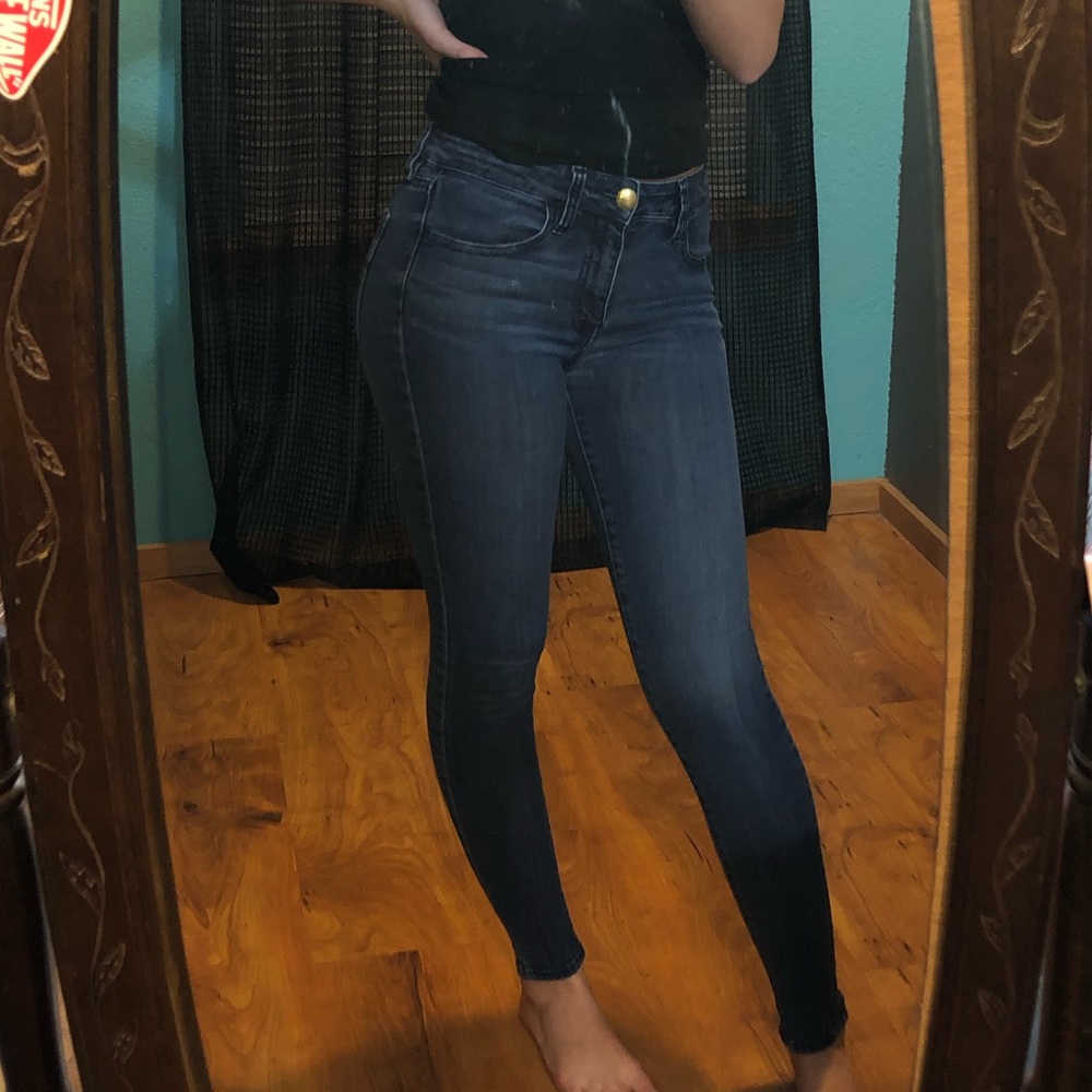American Eagle skinny jeans